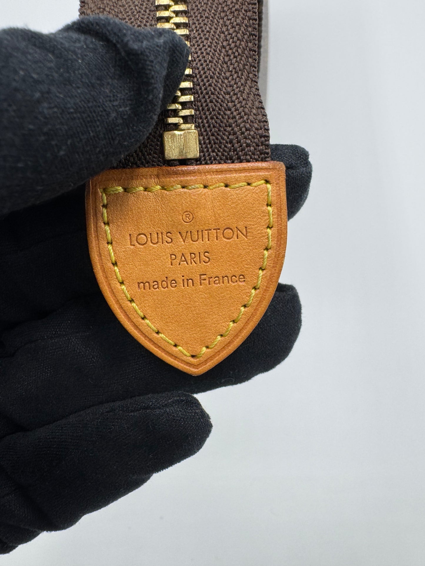 Pochette Toilette Louis Vuitton