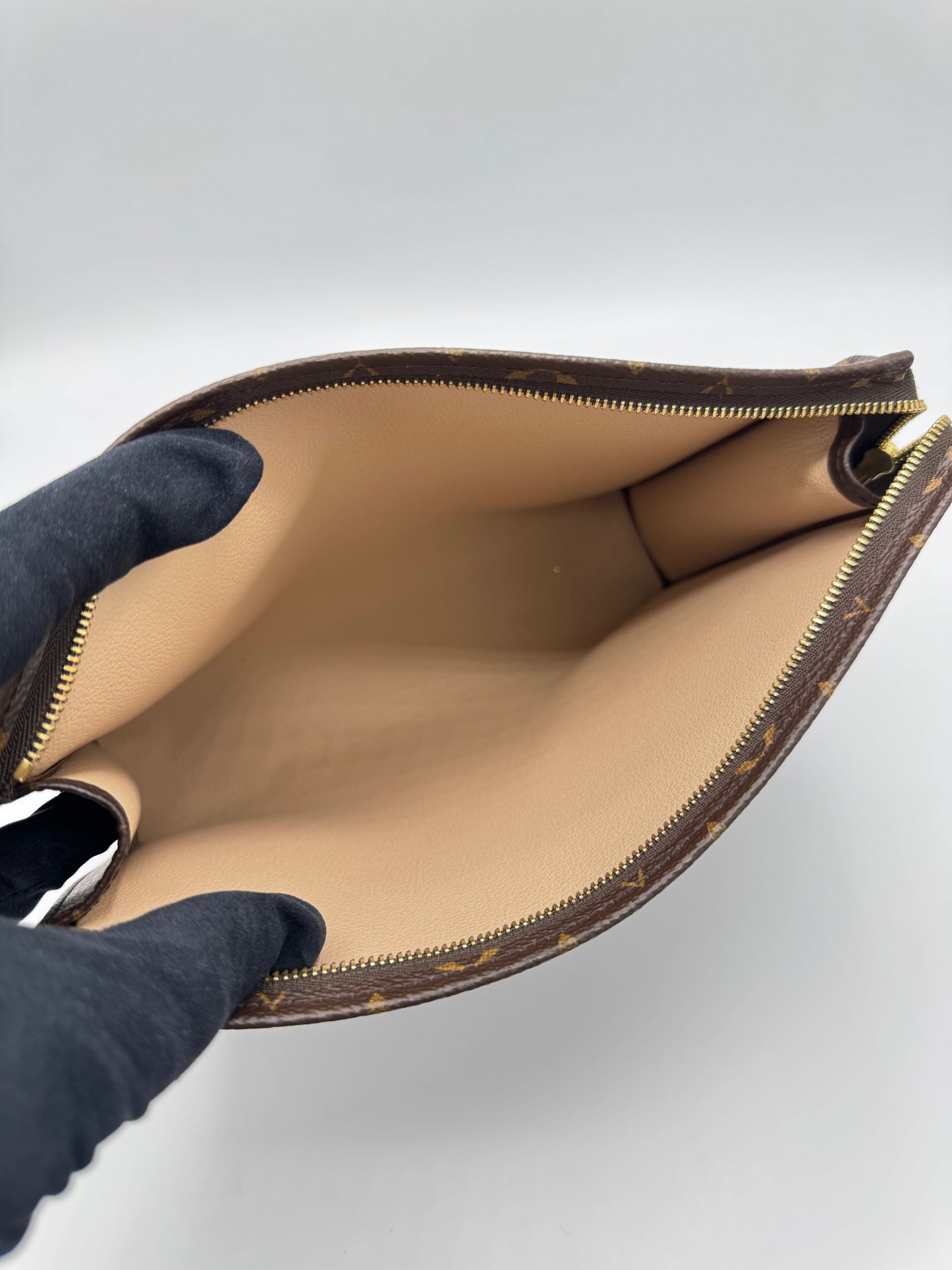 Pochette Toilette Louis Vuitton