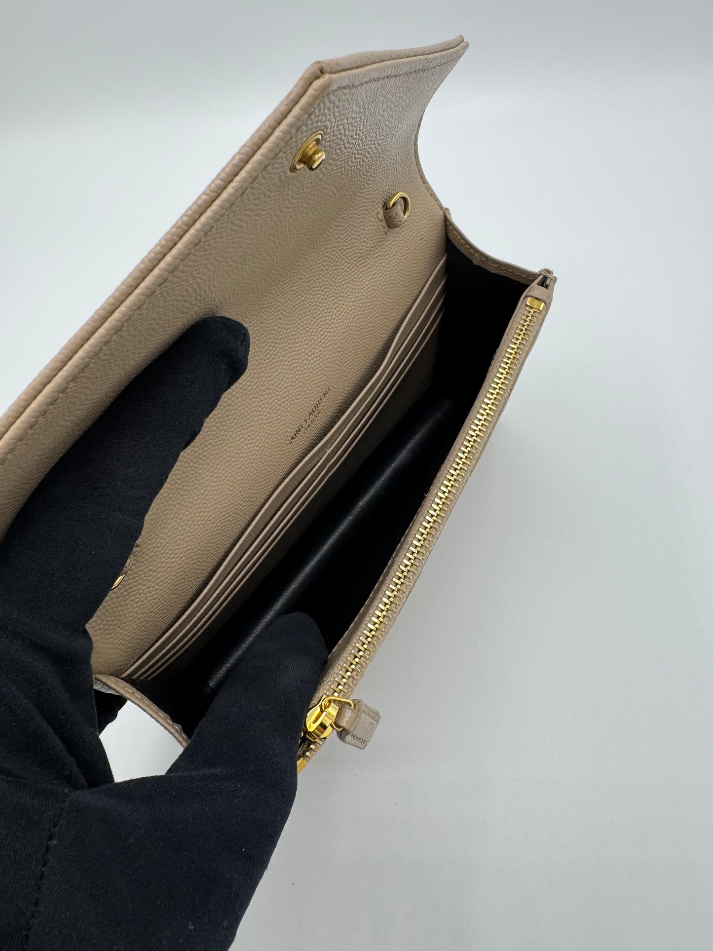 Pochette Cassandre Saint Laurent