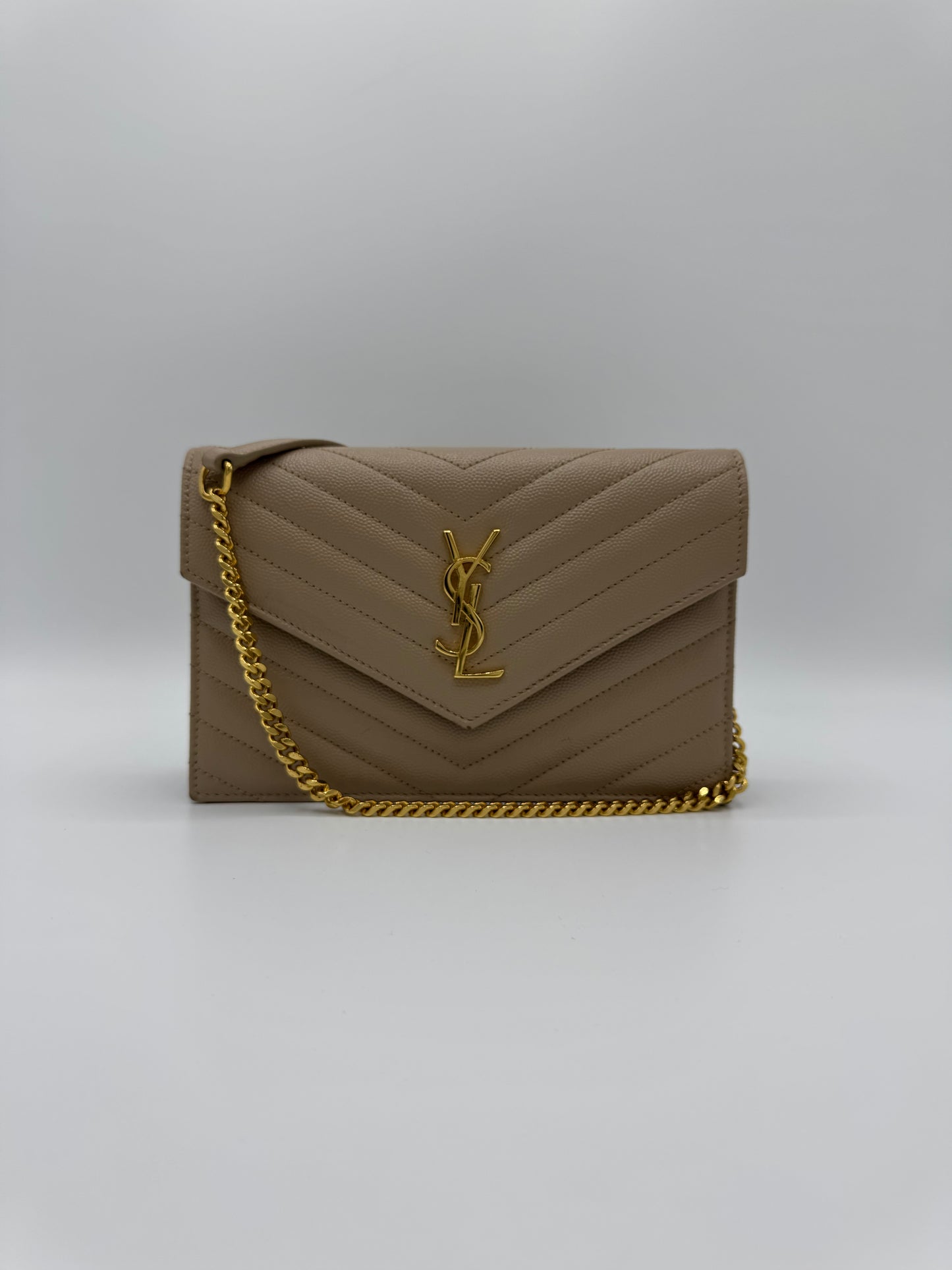 Pochette Cassandre Saint Laurent