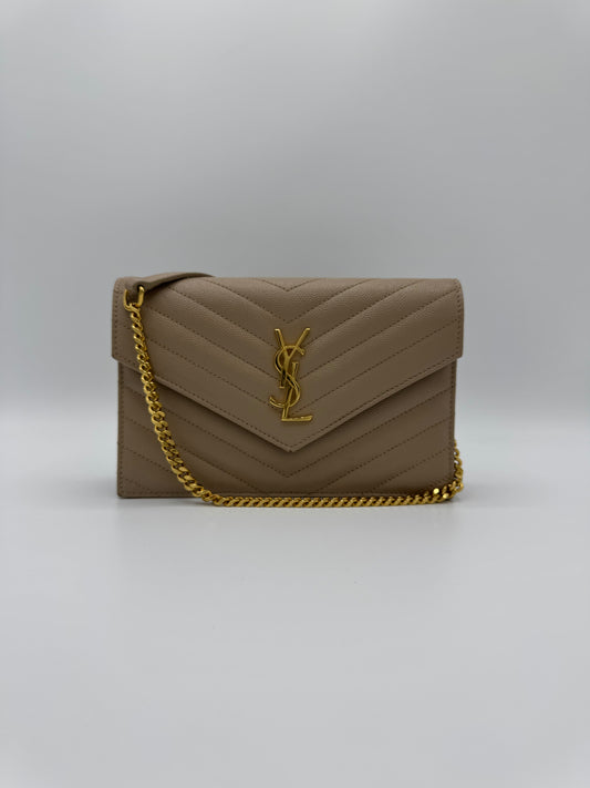 Pochette Cassandre Saint Laurent