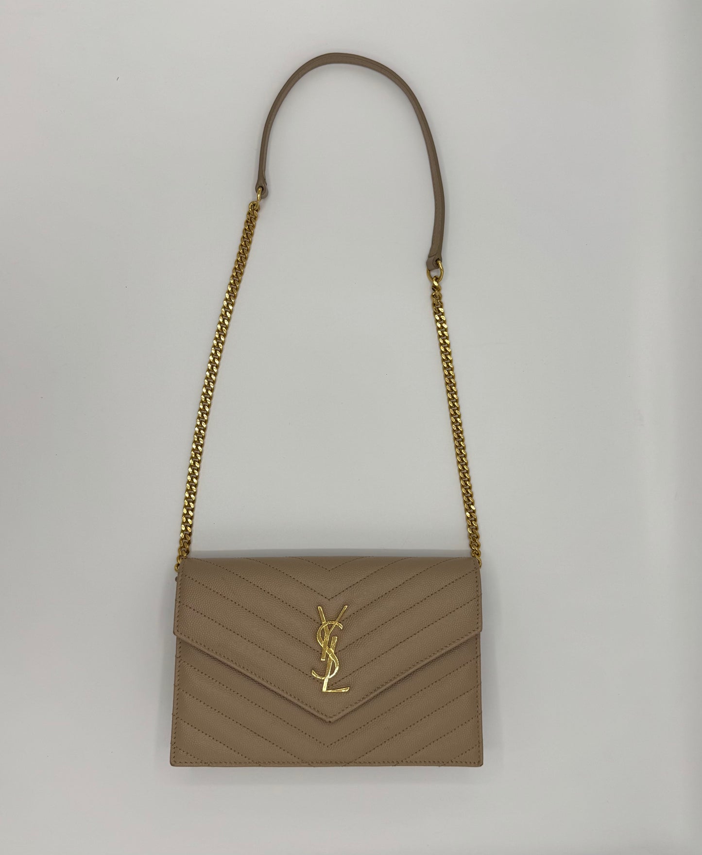 Pochette Cassandre Saint Laurent