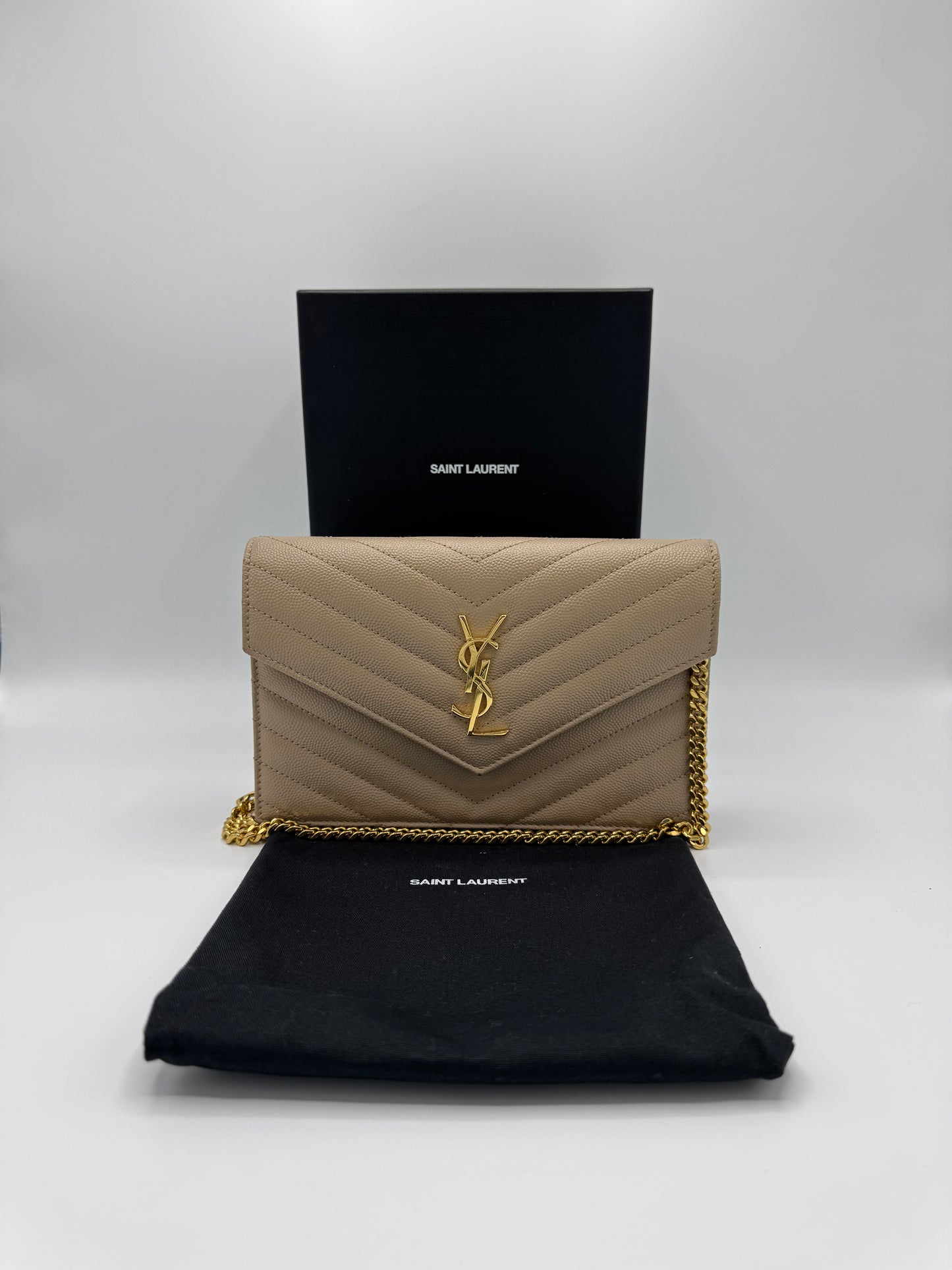 Pochette Cassandre Saint Laurent