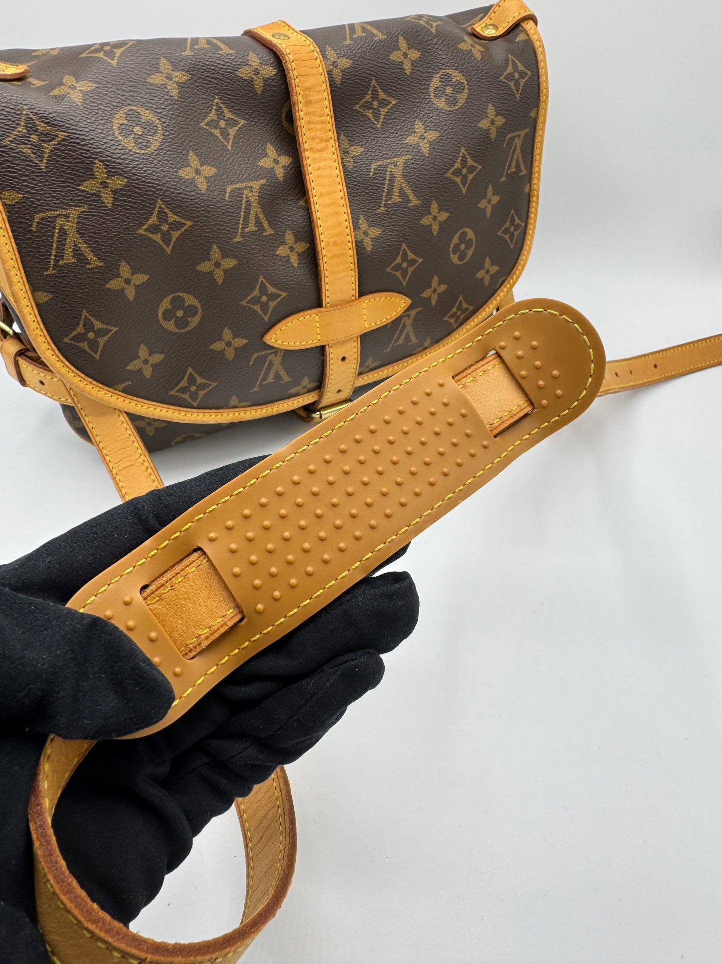 Saumur 30 Louis Vuitton